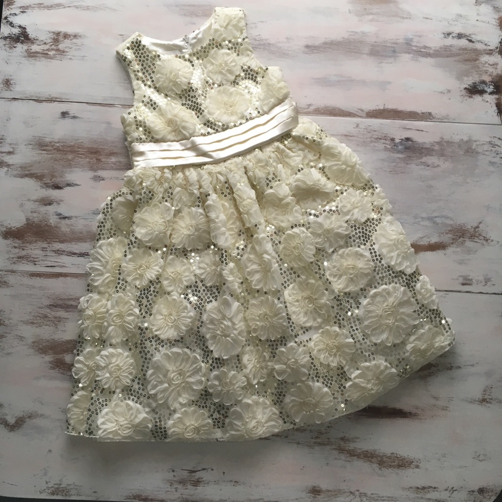 Floral and Sequin Formal Dress - Picture 1 of 8